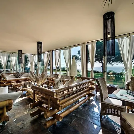 Mauri Luxe - Beautiful Beachfront البوفيرا