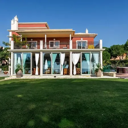 Mauri Luxe - Beautiful Beachfront