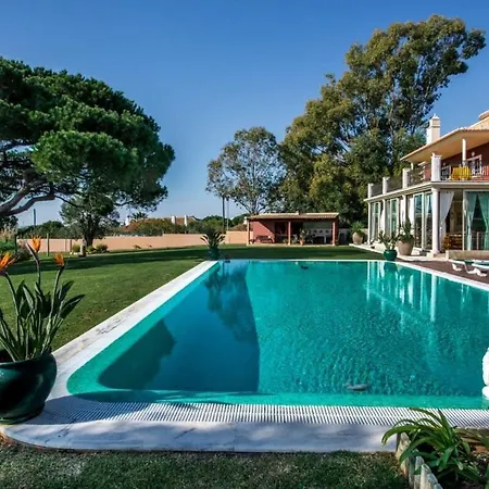 Vakantiehuis Mauri Luxe - Beautiful Beachfront