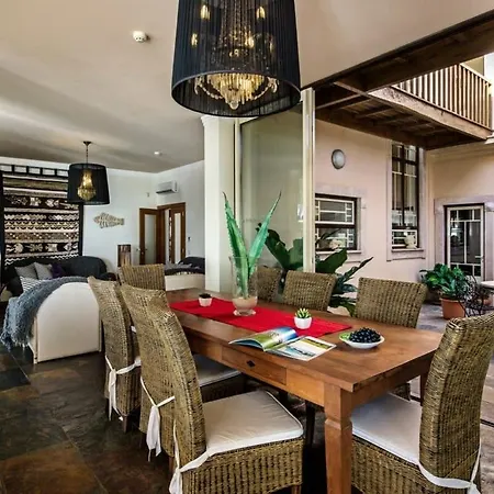 Mauri Luxe - Beautiful Beachfront بيت للعطل