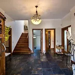 Mauri Luxe - Beautiful Beachfront Tatil Evi