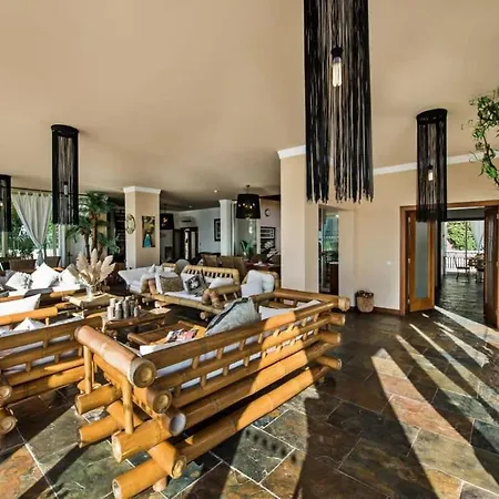 Mauri Luxe - Beautiful Beachfront Албуфейра