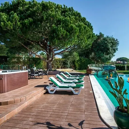 Mauri Luxe - Beautiful Beachfront *