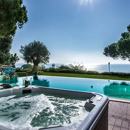 Mauri Luxe - Beautiful Beachfront Prázdninový dům Albufeira