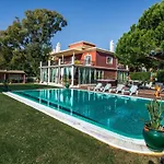 Mauri Luxe - Beautiful Beachfront Σπίτι διακοπών *